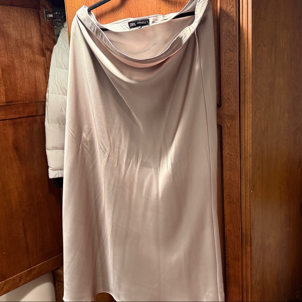 Zara Satin-Look Slip Skirt in Blush Beige